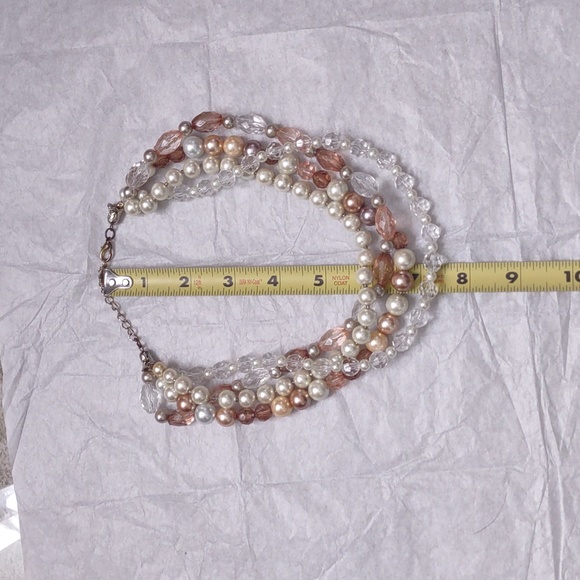 Multi strand Necklace With earrings Colors include Pearl, clear, brown and tan. - Picture 10 of 11
